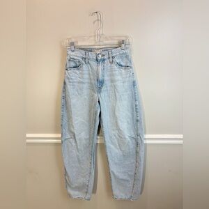 Levis barrel jeans